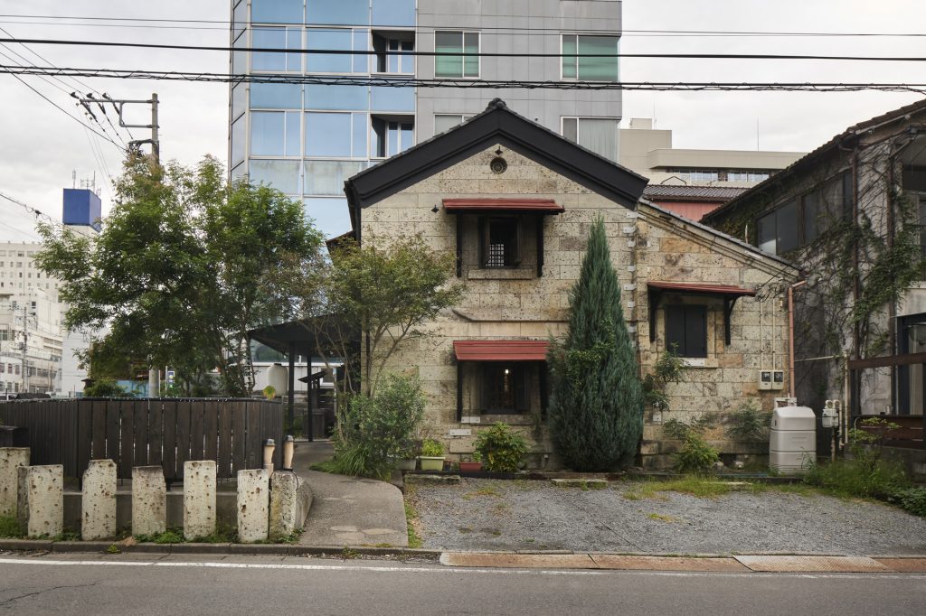 Dining Kura Osyaraku